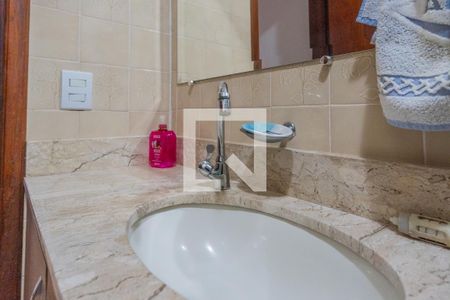 Casa à venda com 275m², 6 quartos e 4 vagas Casa à venda com 275m², 6 quartos e 4 vagasBanheiro Social - Casa 1