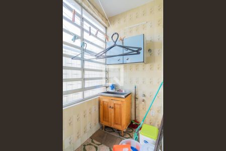 Casa à venda com 275m², 6 quartos e 4 vagas Casa à venda com 275m², 6 quartos e 4 vagasCozinha e Área de Serviço - Casa 1