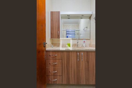 Casa à venda com 275m², 6 quartos e 4 vagas Casa à venda com 275m², 6 quartos e 4 vagasBanheiro do Quarto 2 - Casa 1