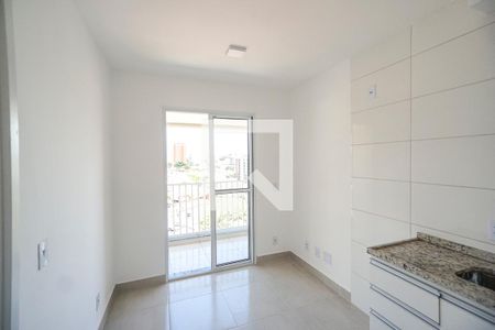 Apartamento para alugar com 27m², 1 quarto e sem vagaSala e cozinha