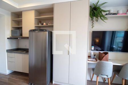 Cozinha de kitnet/studio para alugar com 1 quarto, 25m² em Santo Amaro, São Paulo