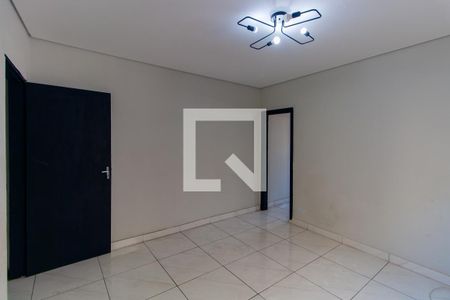 Sala de casa para alugar com 1 quarto, 55m² em Vila Alpina, São Paulo