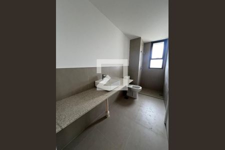 Banheiro Social/Semi suíte de apartamento para alugar com 2 quartos, 77m² em Vila da Serra, Nova Lima