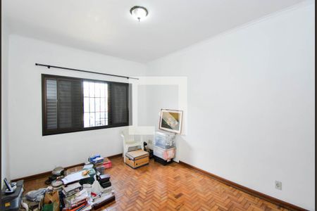 Quarto de casa para alugar com 3 quartos, 220m² em Vila Adelaide Perella, Guarulhos