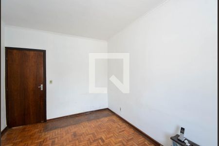 Quarto de casa para alugar com 3 quartos, 220m² em Vila Adelaide Perella, Guarulhos