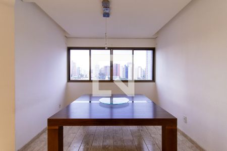 Sala de apartamento para alugar com 3 quartos, 208m² em Cambuí, Campinas