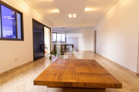 Sala de apartamento para alugar com 3 quartos, 208m² em Cambuí, Campinas