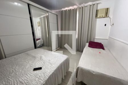 Quarto 2 de casa para alugar com 3 quartos, 120m² em Parque Laguna E Dourados, Duque de Caxias