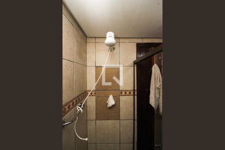 Casa à venda com 147m², 4 quartos e 4 vagas Casa à venda com 147m², 4 quartos e 4 vagasBanheiro 1