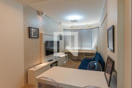 Sala de apartamento para alugar com 1 quarto, 45m² em Centro, Campinas