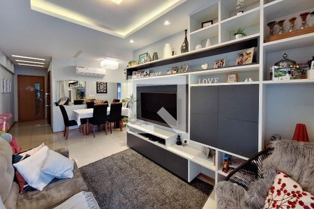 Sala de apartamento à venda com 3 quartos, 107m² em Camboinhas, Niterói