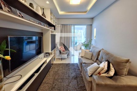 Sala de apartamento à venda com 3 quartos, 107m² em Camboinhas, Niterói