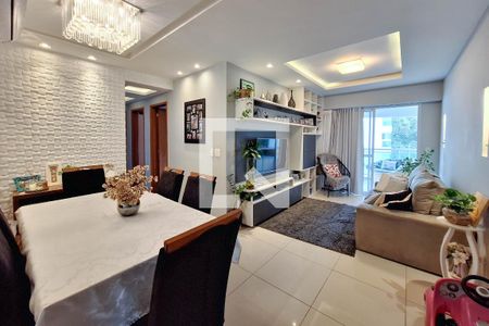 Sala de apartamento à venda com 3 quartos, 107m² em Camboinhas, Niterói