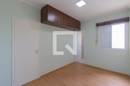 Suíte de apartamento à venda com 3 quartos, 75m² em Ponte Grande, Guarulhos