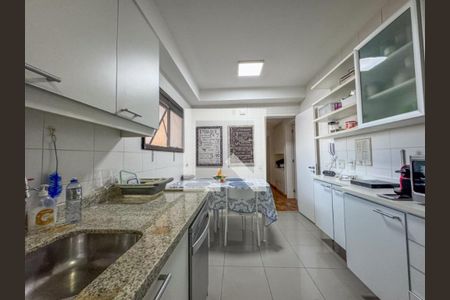 Foto 15 de apartamento à venda com 4 quartos, 192m² em Jardim Morumbi, São Paulo