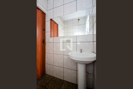 Banheiro de casa para alugar com 1 quarto, 40m² em Parque Continental, Guarulhos