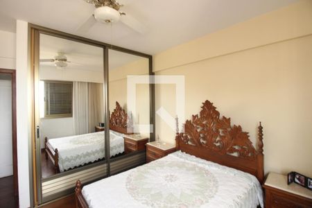 Quarto  de apartamento à venda com 4 quartos, 276m² em Funcionários, Belo Horizonte