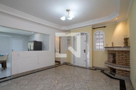 Sala de casa à venda com 4 quartos, 328m² em Parque Renato Maia, Guarulhos