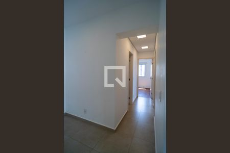 Corredor de apartamento para alugar com 3 quartos, 80m² em Parque Campolim, Sorocaba