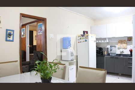 Cozinha de casa à venda com 2 quartos, 300m² em Santa Rosa de Lima, Porto Alegre