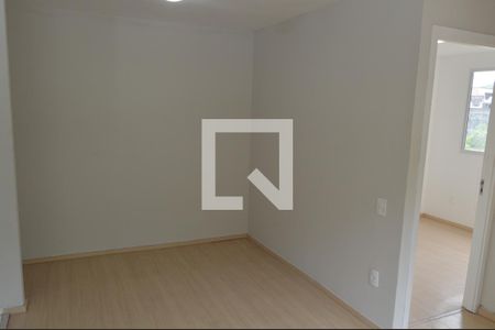 Sala de apartamento para alugar com 2 quartos, 44m² em Pechincha, Rio de Janeiro