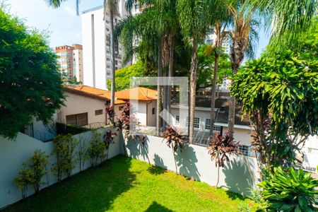 Vista da Sala de casa à venda com 3 quartos, 400m² em Vila Nova Caledonia, São Paulo