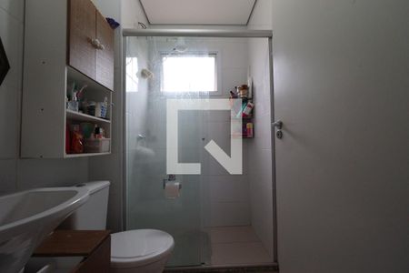 Banheiro de apartamento para alugar com 2 quartos, 49m² em Residencial Greenville, Ribeirão Preto