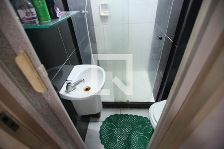 Banheiro da Suíte de apartamento à venda com 1 quarto, 57m² em Taquara, Rio de Janeiro