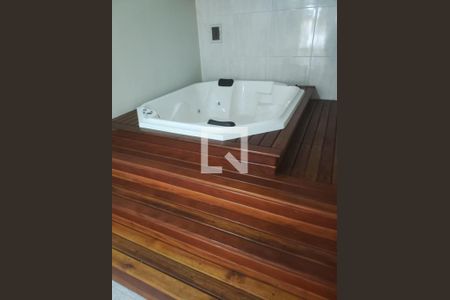 Foto 14 de casa à venda com 3 quartos, 224m² em Vila Granada, São Paulo