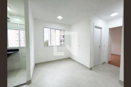 Sala de apartamento para alugar com 2 quartos, 35m² em Usina Piratininga, São Paulo