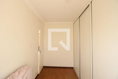 Quarto de apartamento à venda com 3 quartos, 75m² em Sagrada Família , Belo Horizonte