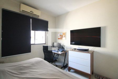 Quarto de apartamento para alugar com 2 quartos, 94m² em Lagoa, Rio de Janeiro