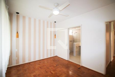 Suíte de apartamento à venda com 3 quartos, 135m² em Chácara Itaim, São Paulo