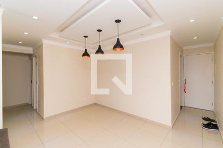 Sala de apartamento para alugar com 3 quartos, 73m² em Vila Cunha Bueno, São Paulo