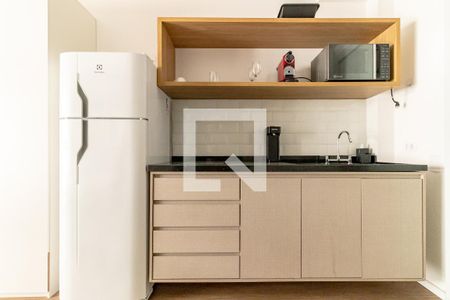 Cozinha de apartamento para alugar com 1 quarto, 24m² em Moema, São Paulo