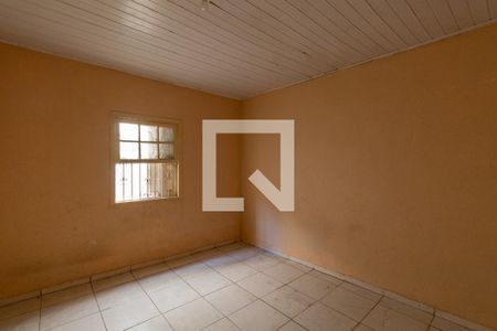 Quarto 2 de casa para alugar com 3 quartos, 150m² em Vila Rosaria, São Paulo