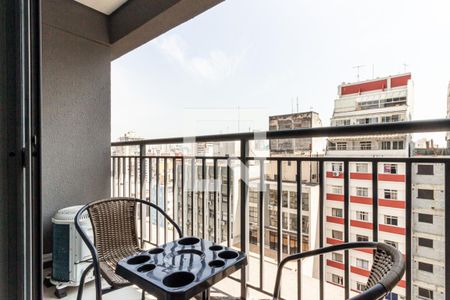 Varanda de kitnet/studio à venda com 1 quarto, 21m² em República, São Paulo