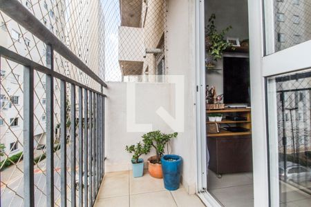 Varanda de apartamento à venda com 3 quartos, 66m² em Centro, Barueri