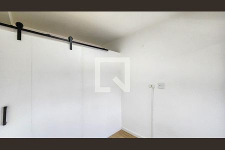 Quarto 2 de apartamento para alugar com 2 quartos, 39m² em Bethaville Ii, Barueri