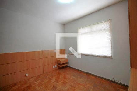 Suite de apartamento à venda com 4 quartos, 130m² em Carmo, Belo Horizonte