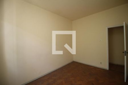 Quarto 1 de apartamento para alugar com 3 quartos, 100m² em Brás de Pina, Rio de Janeiro