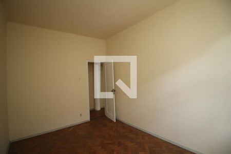 Quarto 1 de apartamento para alugar com 3 quartos, 100m² em Brás de Pina, Rio de Janeiro