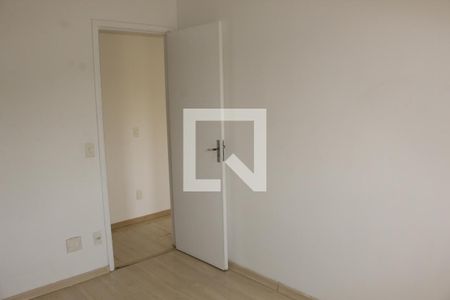 Quarto 2 de apartamento para alugar com 2 quartos, 50m² em Jardim Central, Cotia