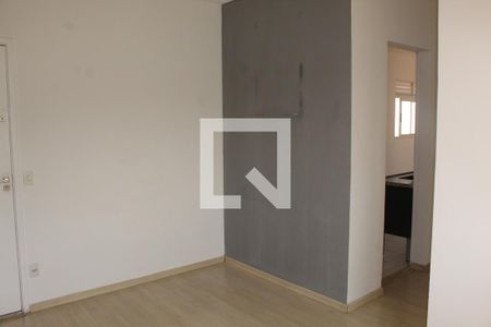 Sala de apartamento para alugar com 2 quartos, 50m² em Jardim Central, Cotia