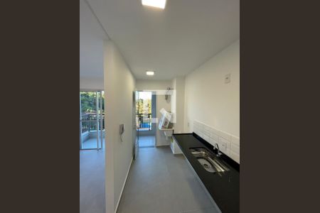 Cozinha de apartamento para alugar com 2 quartos, 56m² em Jardim Rebelato, Cotia