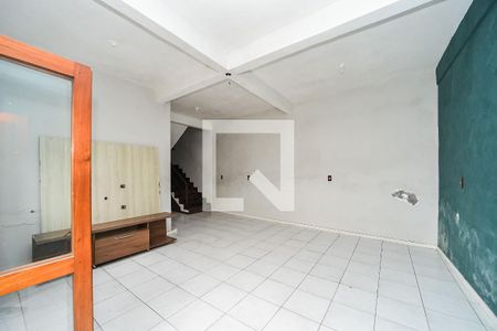 Sala de casa à venda com 4 quartos, 300m² em Santa Maria Goretti, Porto Alegre