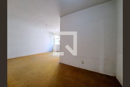 Apartamento à venda com 3 quartos, 110m² em Icaraí, Niterói