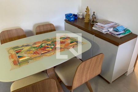 Apartamento à venda com 2 quartos, 57m² em Pendotiba, Niterói