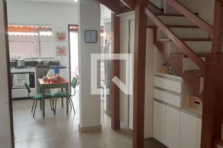 Casa à venda com 3 quartos, 150m² em Piratininga, Niterói