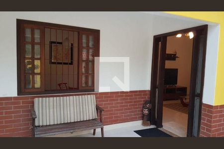 Casa à venda com 3 quartos, 220m² em Maravista, Niterói